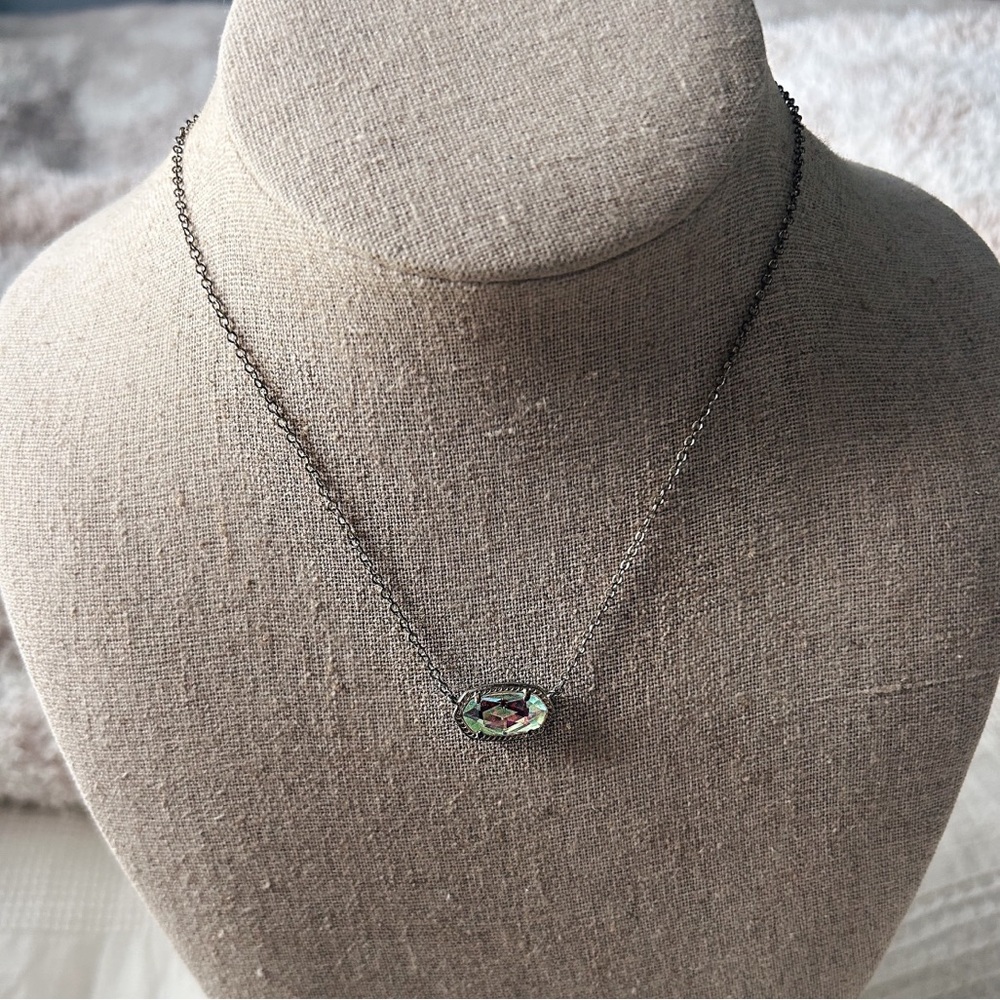 Kendra Scott Elisa Silver Pendant Necklace in Dichroic Glass